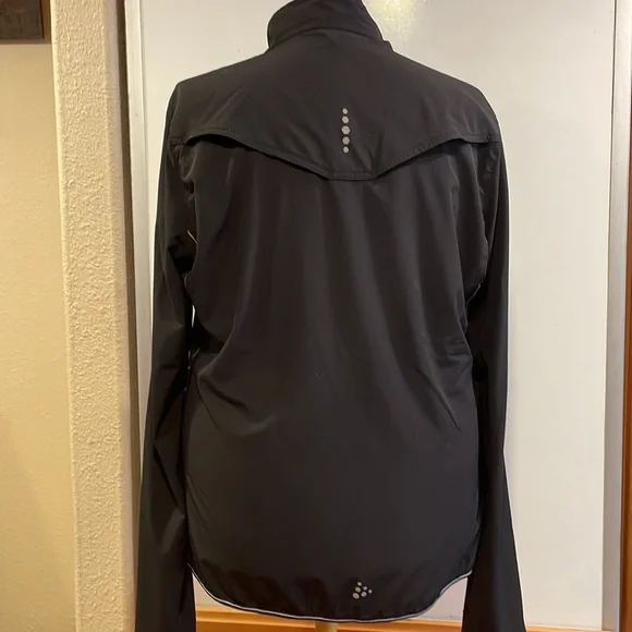 REI Craft Mind running jacket - Picture 3 of 6